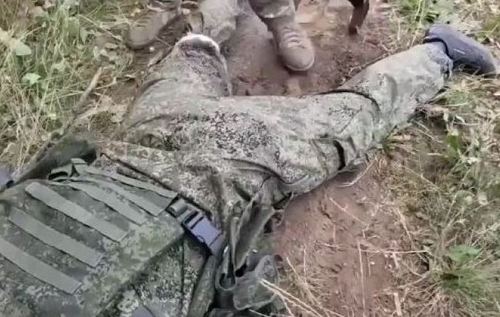 "Хлопчик у трусиках" здався в полон українському дрону